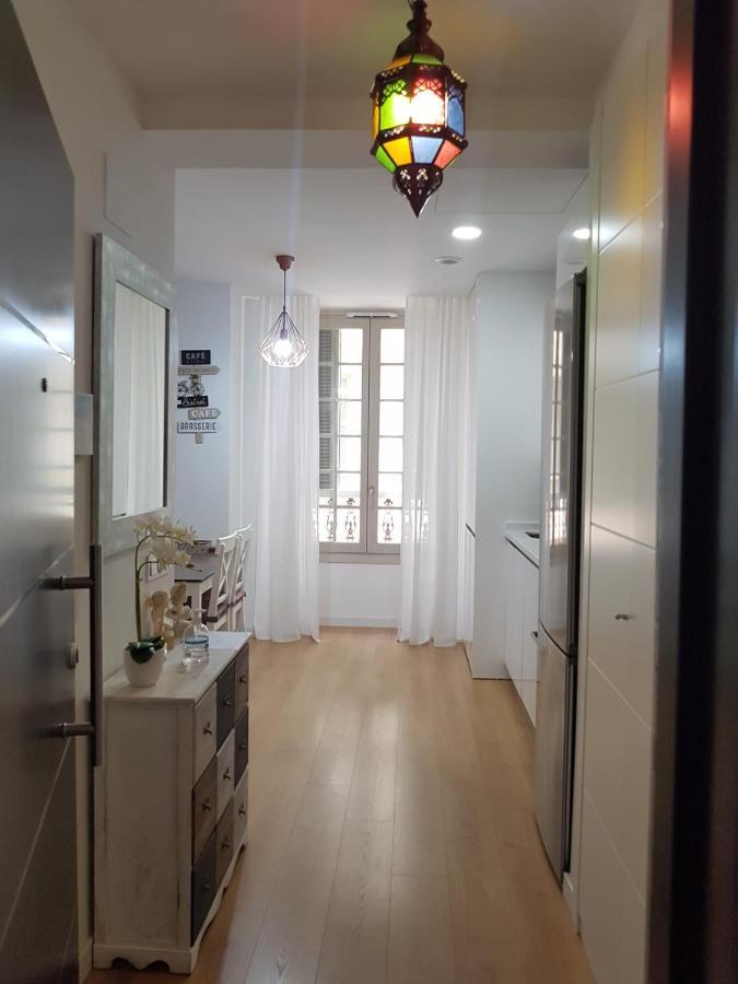 Apartamento Plaza Del Teatro Parking Free Malaga Bagian luar foto