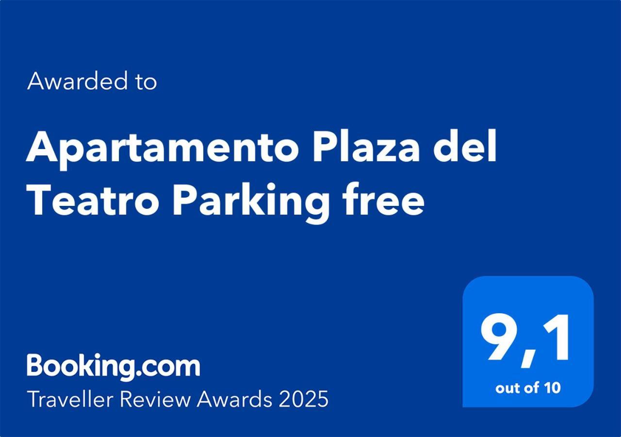 Apartamento Plaza Del Teatro Parking Free Malaga Bagian luar foto